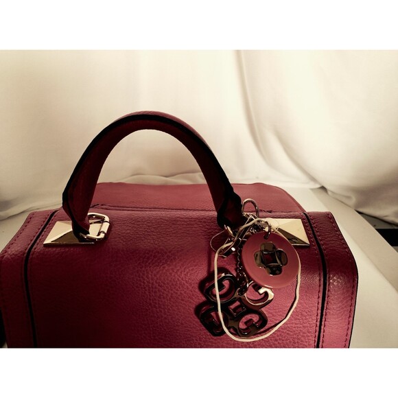 Gianni Bini 2 Tone Pink And Coral Square Crossbody Purse - Picture 9 of 9